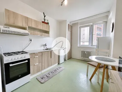 Apartments for sale, 1-room in Bratislava-Nové Mesto · €175,990