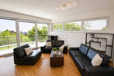 Byty na prenájom 3-izbový, Bratislava-Nové Mesto · €1 210