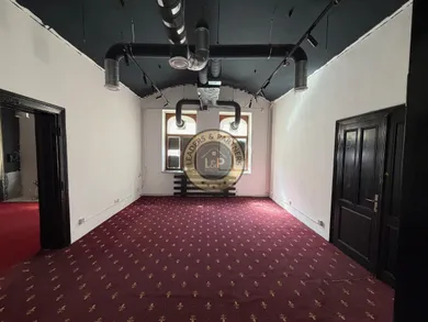 Lokale komercyjne na wynajem, Košice-Staré Mesto · €1298