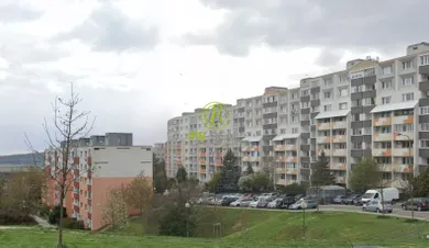 Квартири на продаж, 3-кімнатні, Bratislava-Karlova Ves · €254 900