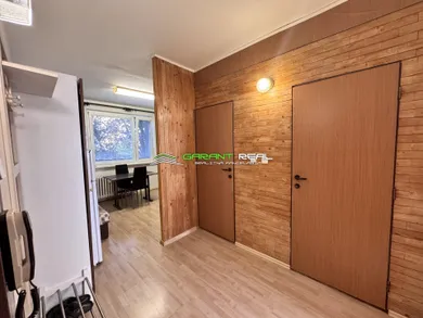 Na predaj 1-izbový byt, 43 m², Prešov, Švábska