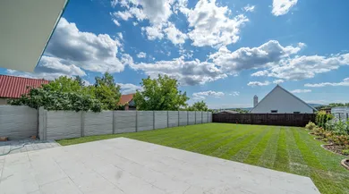 Na predaj dom v Bratislava-Záhorská Bystrica · €1 290 000 · Novostavba