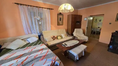 Na predaj dom, 130 m², Pukanec, Štiavnická cesta