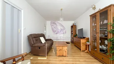 Na predaj 3-izbový byt, 65 m², Senec, Družstevná