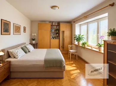 Na predaj 2-izbový byt, 68 m², Nové Zámky, M. R. Štefánika