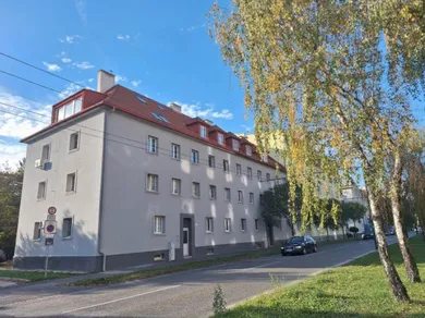 Na predaj 2-izbový byt, 60 m², Bratislava-Ružinov, Miletičova