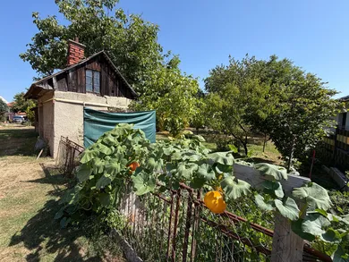 Na predaj pozemok, 80 m², Kováčová, Slobody