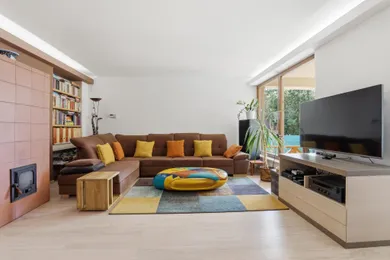 Na predaj dom, 450 m², Stupava, Hlavná