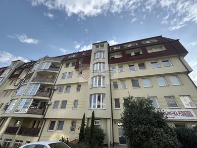 Na predaj 3-izbový byt, 98 m², Bratislava-Karlova Ves, Hany Meličkovej
