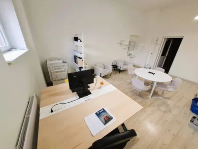 Na prenájom komerčné, 26 m², Myjava, Jablonská