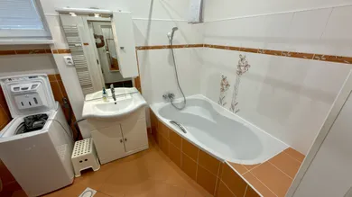 Na prenájom 2-izbový byt, 47 m², Košice-Juh, Brezová