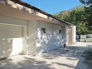 Na predaj dom, 147 m², Topoľníky