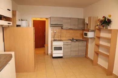 Na prenájom byt v Žiar nad Hronom · €360 · Čiastočná rekonštrukcia