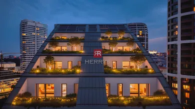 Na predaj 4-izbový byt, 163 m², Bratislava-Staré Mesto, Bottova