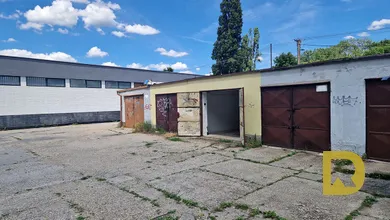 Obiekty na sprzedaż, Bratislava-Nové Mesto · €25 000