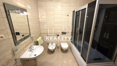 Na predaj 4-izbový byt, 126 m², Žilina