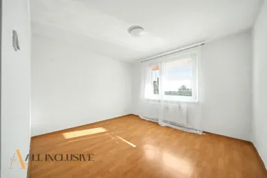 Na predaj 3-izbový byt, 66 m², Dunajská Streda, Rybný trh