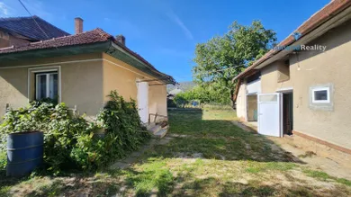Na predaj dom, 90 m², Akaci utca