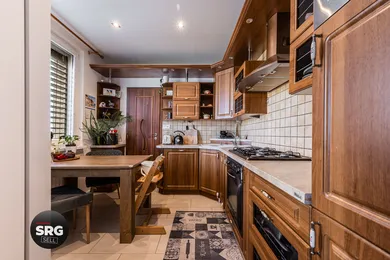 Na predaj 3-izbový byt, 81 m², Nové Zámky, T. Vansovej