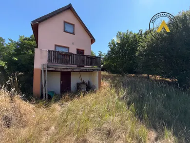 Na predaj 3-izbový rekreačný dom, Sasinkovo