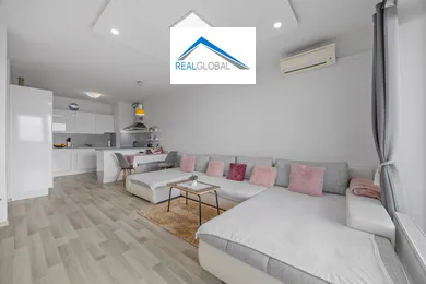 Na predaj 2-izbový byt, 62 m², Bratislava-Petržalka, Žltá
