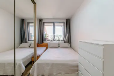 Na predaj 3-izbový byt, 69 m², Bratislava-Dúbravka, Bazovského