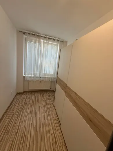 Na predaj 3-izbový byt, 62 m², Dunajská Streda