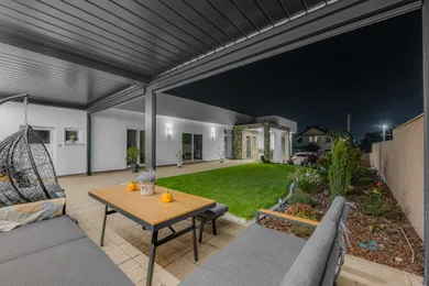Domy na predaj 4-izbový, Košice-Pereš · €535 000