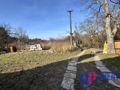 Na predaj pozemok, Skalica