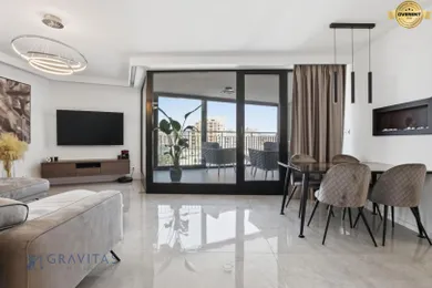 Na predaj 3-izbový byt, 82 m², Bratislava-Ružinov, Jarabinková