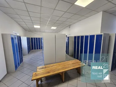 Na prenájom komerčné v Považská Bystrica · €3 000 · Dokončené