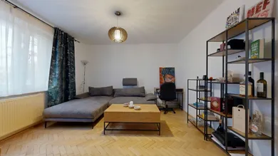 Na predaj 2-izbový byt, 62 m², Trnava