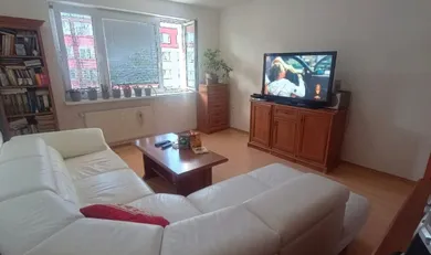 Na predaj 3-izbový byt, 66 m², Bratislava-Vrakuňa, Jedľová