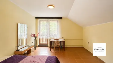 Na predaj 6-izbový dom, 260 m², Banská Bystrica