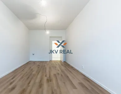 Квартири на продаж, 3-кімнатні, Bratislava-Nové Mesto · €249 000