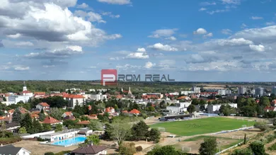 Na predaj pozemok, Modra
