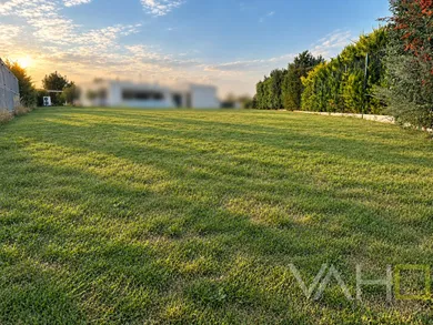 Pozemky na predaj, Senec · €231 936