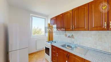 Na predaj 3-izbový byt, 92 m², Malacky, Veľkomoravská