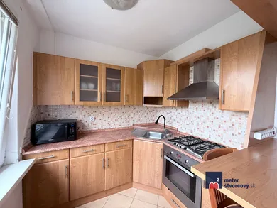 Byty na predaj 1-izbový, Žilina · €139 900