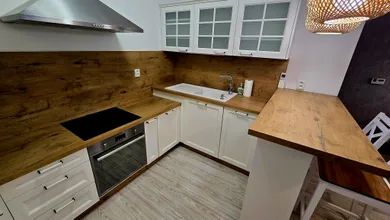 Na prenájom 3-izbový byt, 79 m², Nové Zámky