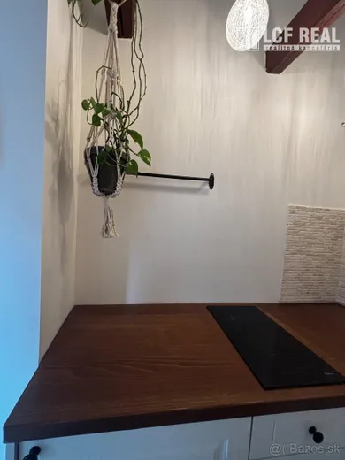 Na predaj byt, 25 m², Banská Štiavnica, Alžbety Gwerkovej Göllnerovej