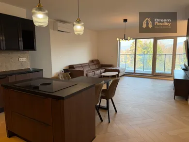Na prenájom 3-izbový byt, 108 m², Žilina
