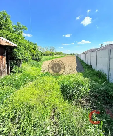 Na predaj pozemok, Malé Zálužie
