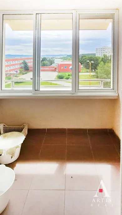 Na prenájom 2-izbový byt, 54 m², Košice-Sídlisko KVP, Drábova