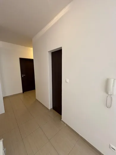 Na predaj 3-izbový byt, 77 m², Slovenský Grob