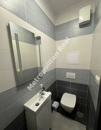 Na prenájom 2-izbový byt, 56 m², Bratislava-Nové Mesto
