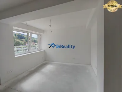 Na predaj 3-izbový byt, 89 m², Hriňová, Školská
