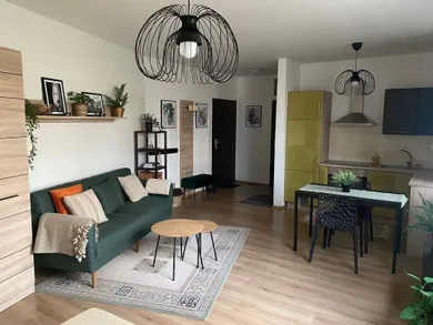 Na predaj 1-izbový byt, 37 m², Bratislava-Staré Mesto