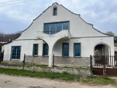 Na predaj dom, Chľaba