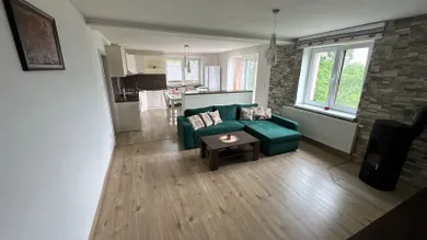 Na predaj 2-izbový dom, 177 m², Lipovec